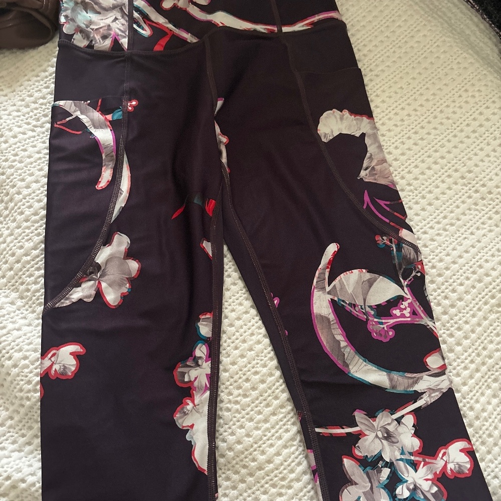 Athleta leggings